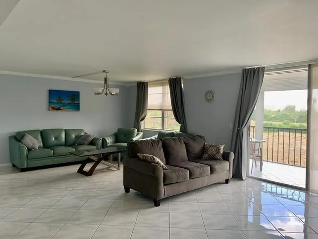 6400 NW 2nd Avenue Boca Raton FL 33487