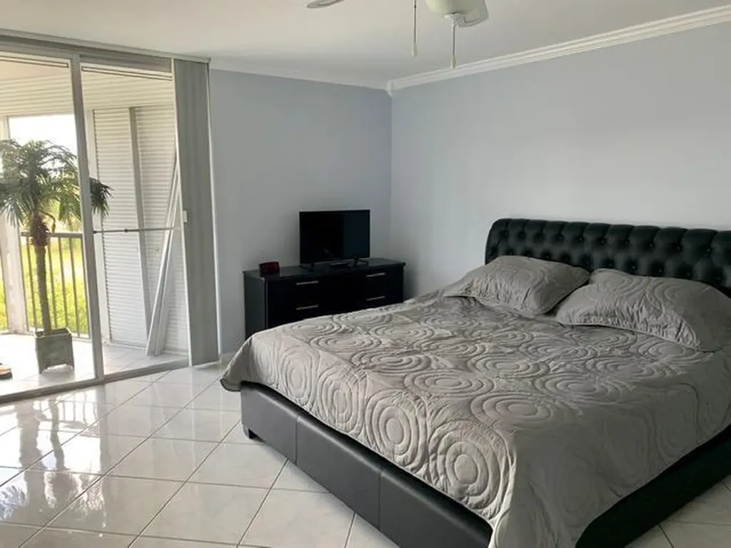 6400 NW 2nd Avenue Boca Raton FL 33487