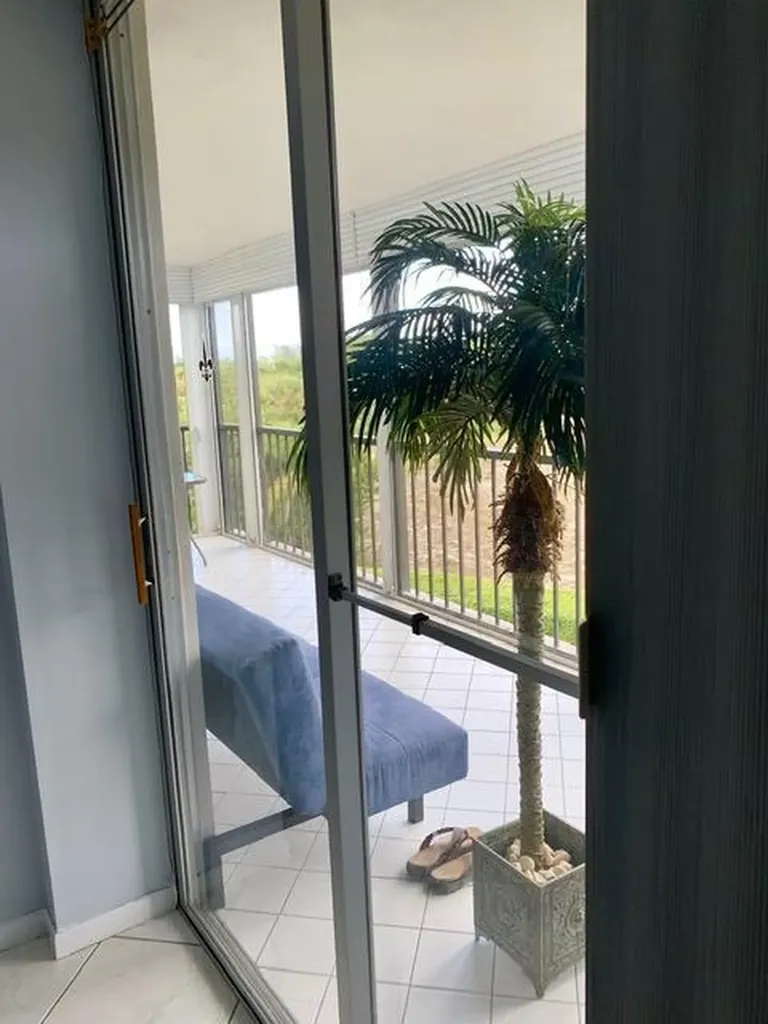 6400 NW 2nd Avenue Boca Raton FL 33487
