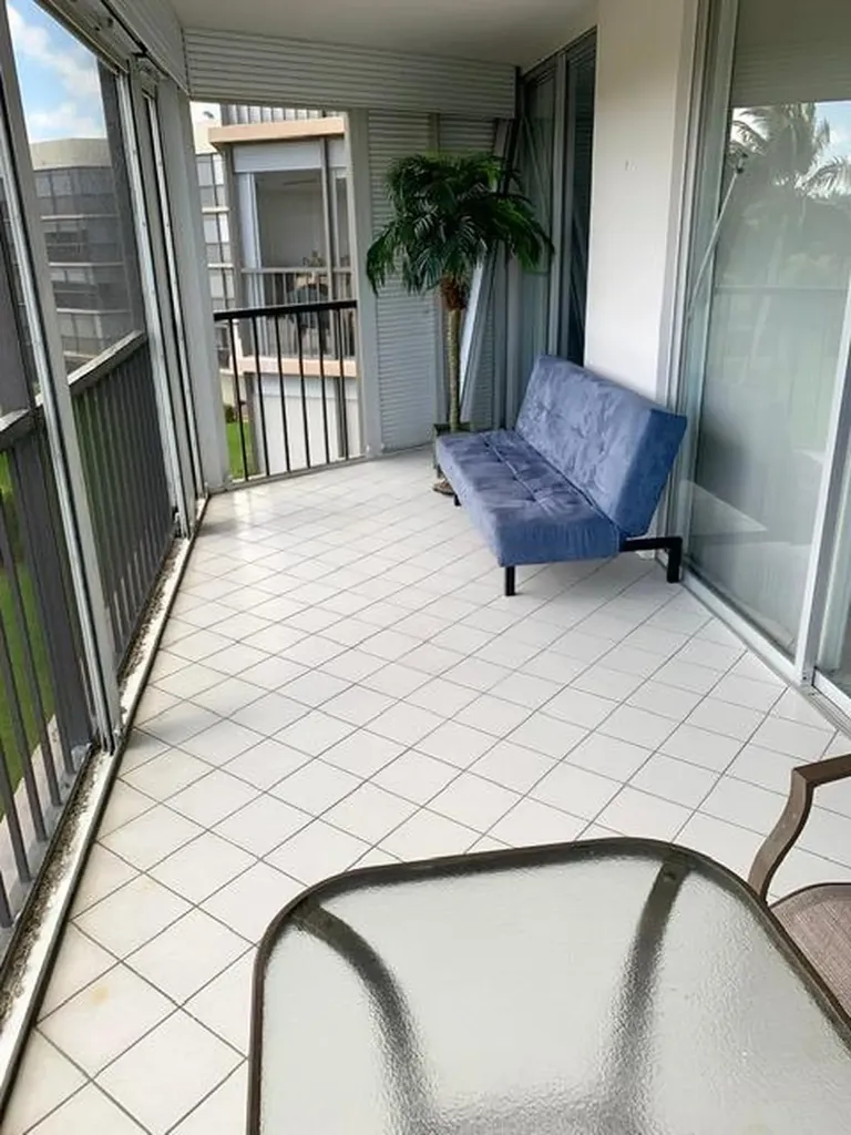 6400 NW 2nd Avenue Boca Raton FL 33487