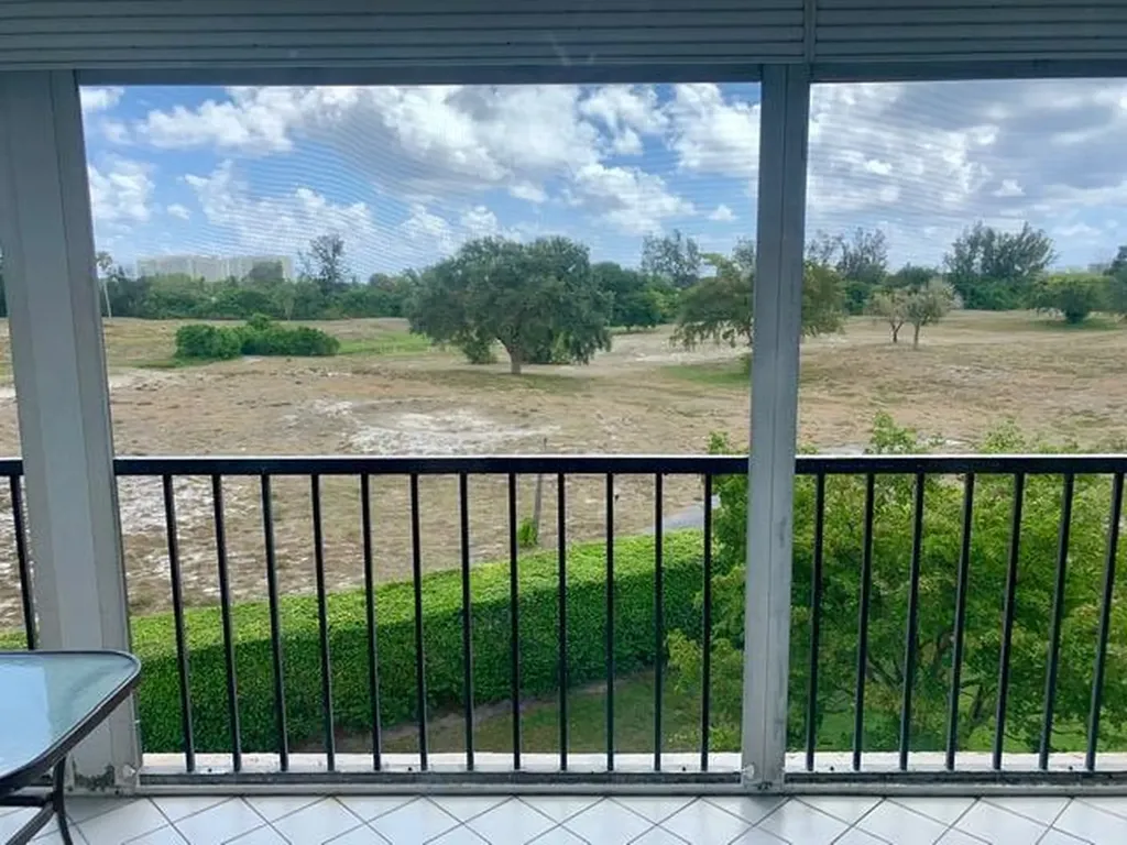 6400 NW 2nd Avenue Boca Raton FL 33487