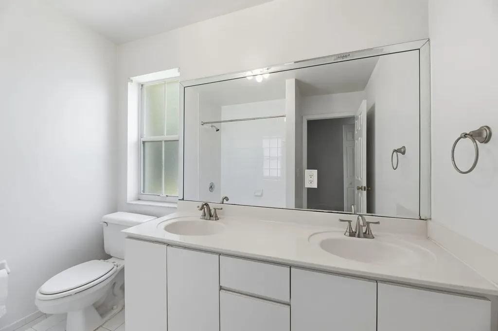 345 W Cypress Cove Circle Davie FL 33325