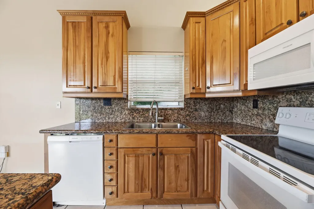 345 W Cypress Cove Circle Davie FL 33325
