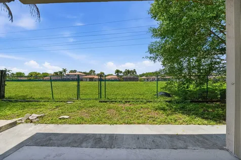 345 W Cypress Cove Circle Davie FL 33325
