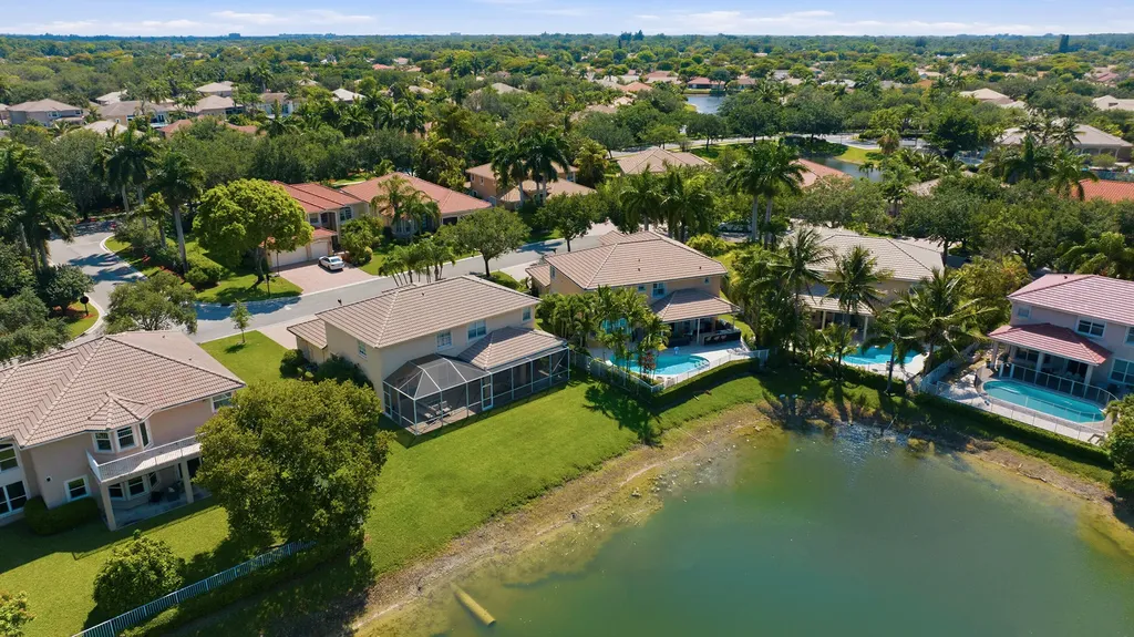 5947 NW 54th Circle Coral Springs FL 33067