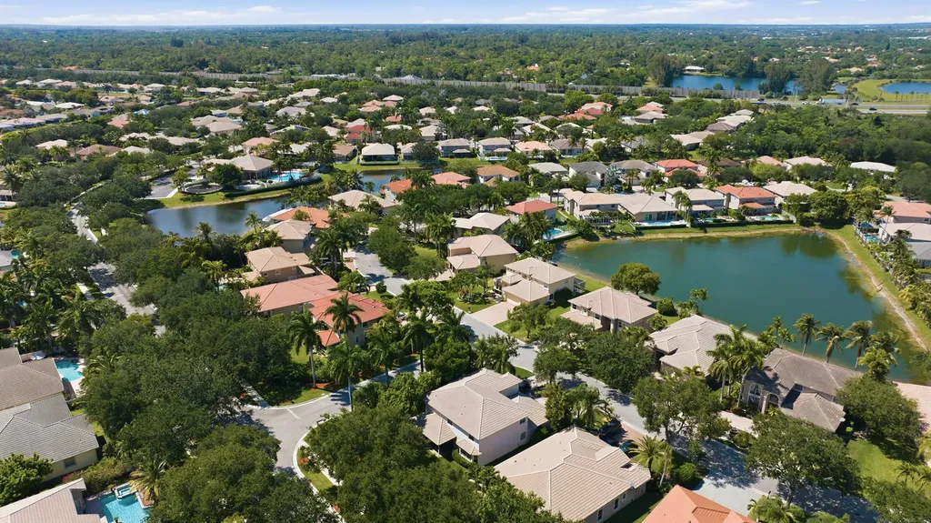 5947 NW 54th Circle Coral Springs FL 33067