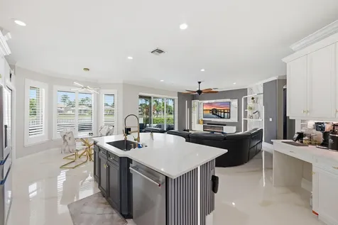 5947 NW 54th Circle Coral Springs FL 33067