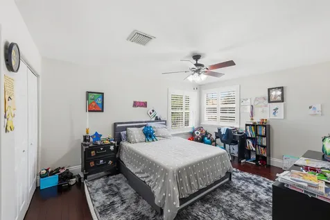 5947 NW 54th Circle Coral Springs FL 33067