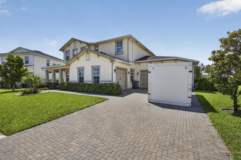 18974 Tackle Box Trail Loxahatchee FL 33470