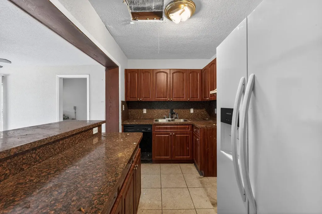 1307 NW 15th Place Fort Lauderdale FL 33311