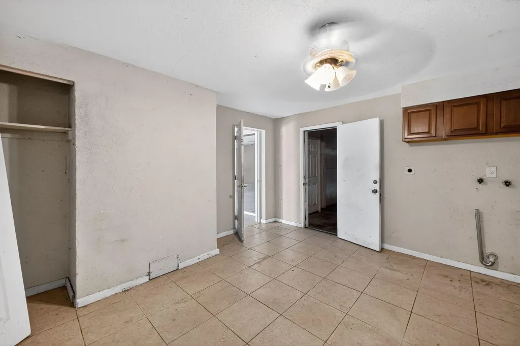 1307 NW 15th Place Fort Lauderdale FL 33311