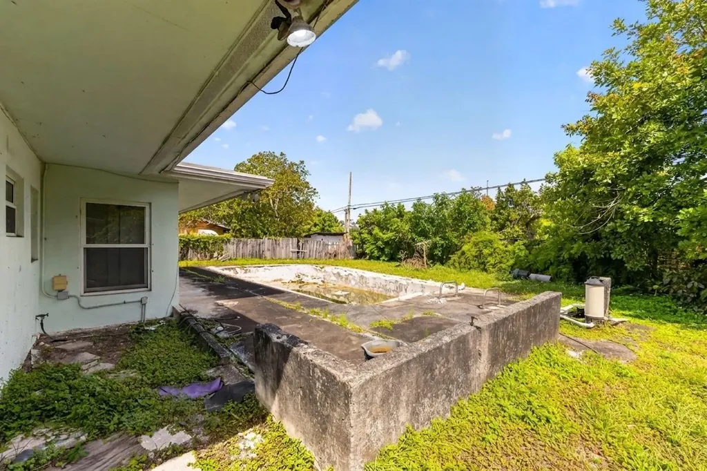 1307 NW 15th Place Fort Lauderdale FL 33311