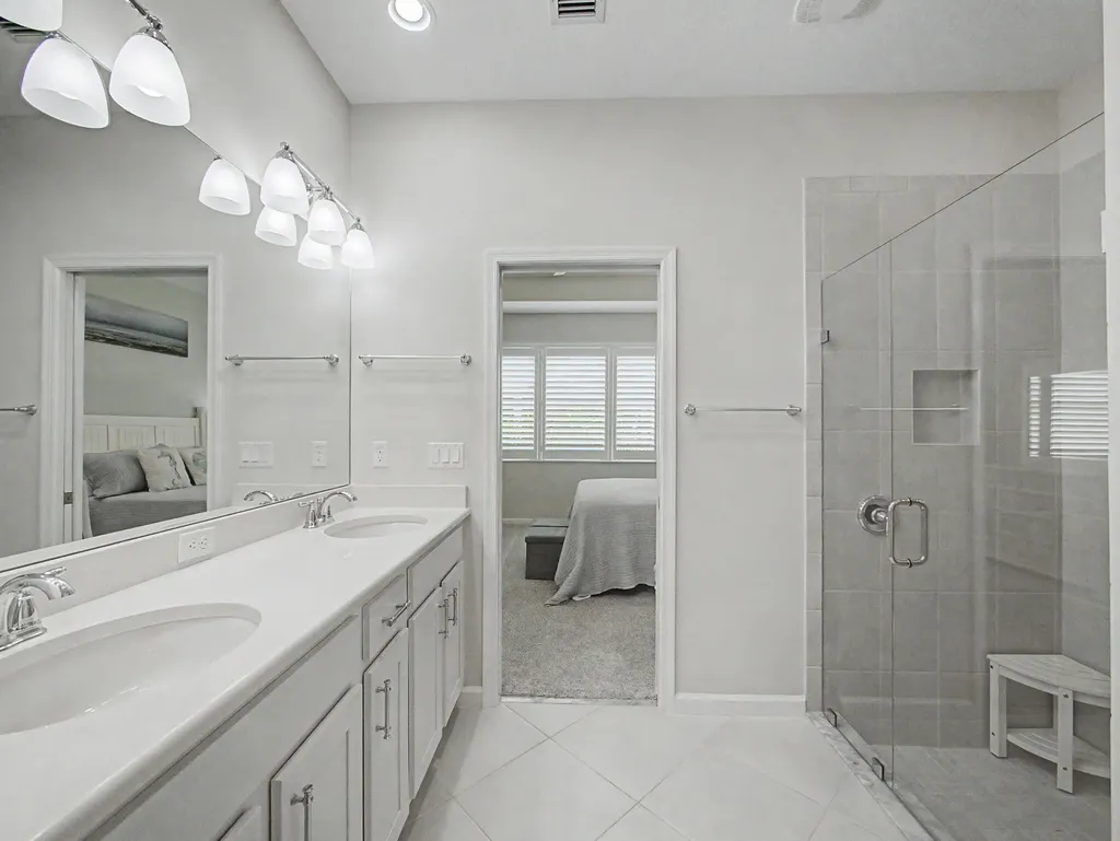 12773 SW Lake Fern Circle Port St Lucie FL 34987