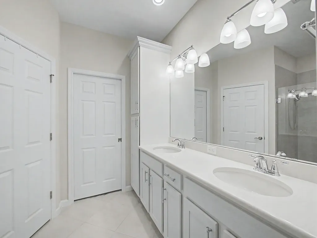 12773 SW Lake Fern Circle Port St Lucie FL 34987
