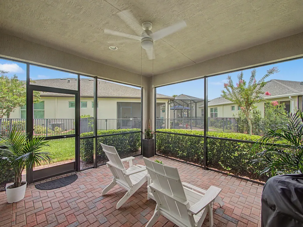12773 SW Lake Fern Circle Port St Lucie FL 34987