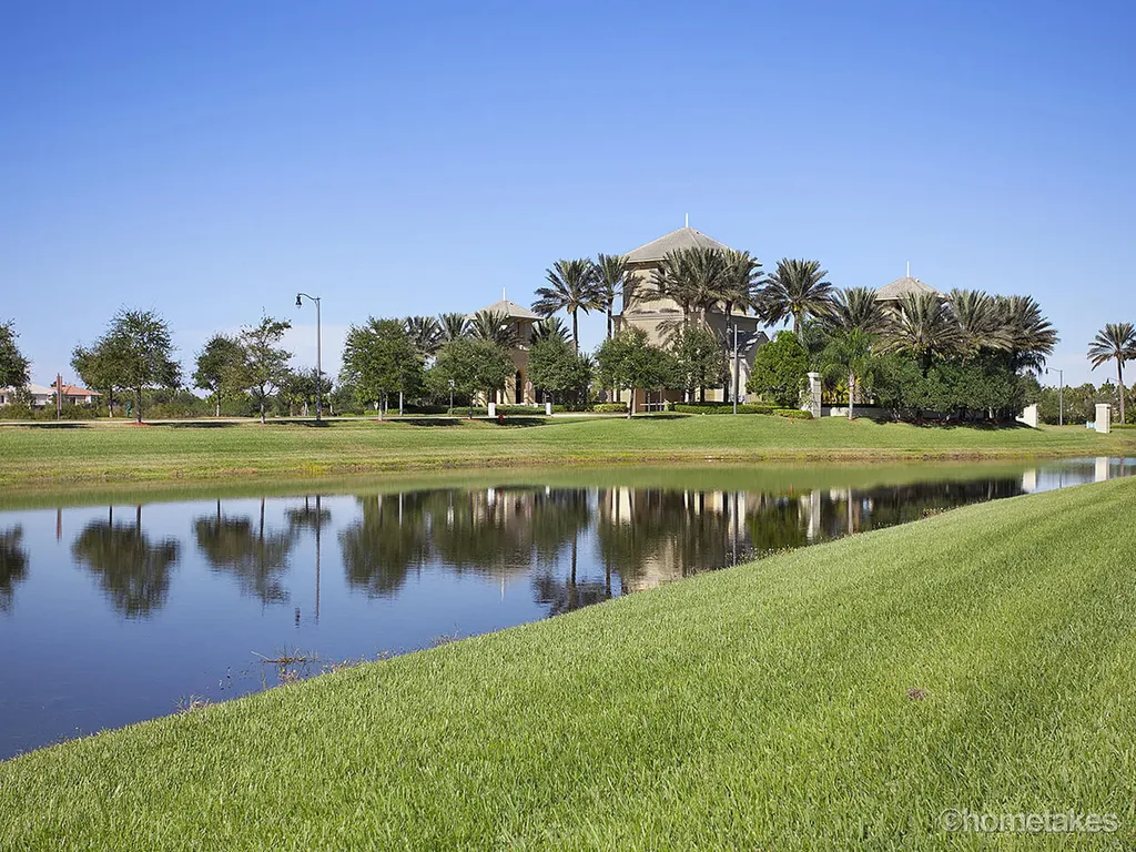 12773 SW Lake Fern Circle Port St Lucie FL 34987