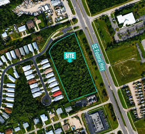 8200 SE Sugar Pines Way Hobe Sound FL 33455