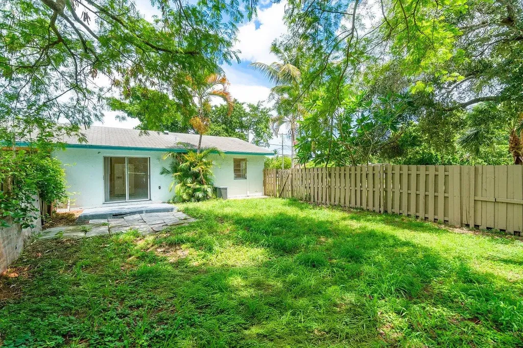 4861 Gulfstream Road Lake Worth FL 33460