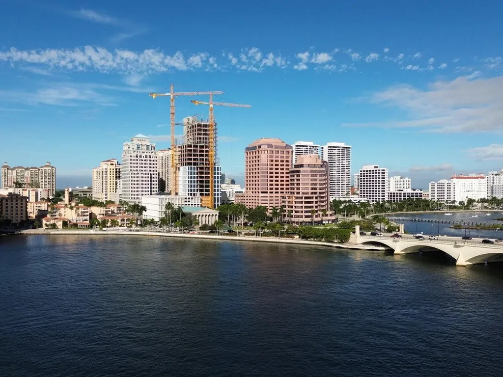 3050 Presidential Way West Palm Beach FL 33401