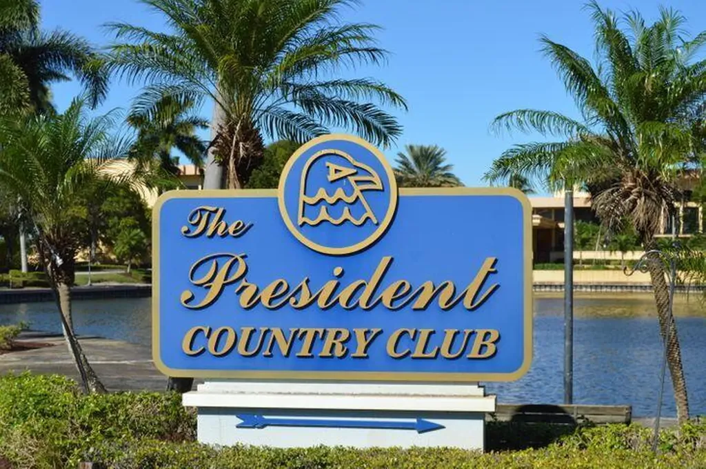 3050 Presidential Way West Palm Beach FL 33401