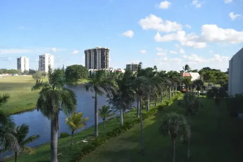 3050 Presidential Way West Palm Beach FL 33401