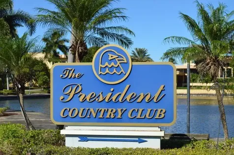 3050 Presidential Way West Palm Beach FL 33401
