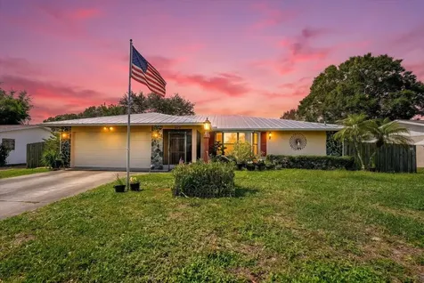 716 SE Evergreen Terrace Port St Lucie FL 34983