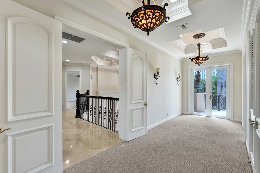 1212 E Lake Drive Fort Lauderdale FL 33316