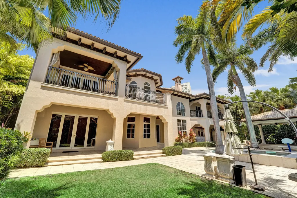 1212 E Lake Drive Fort Lauderdale FL 33316