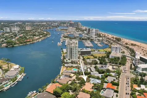 1212 E Lake Drive Fort Lauderdale FL 33316