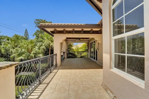 1212 E Lake Drive Fort Lauderdale FL 33316