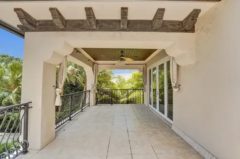 1212 E Lake Drive Fort Lauderdale FL 33316