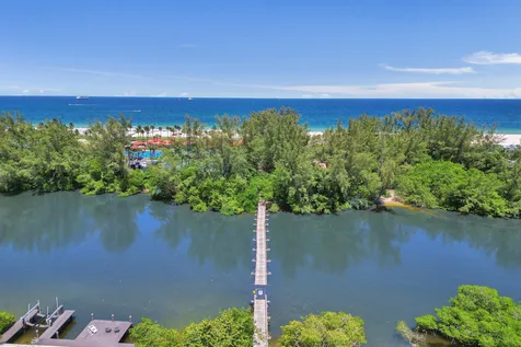 1212 E Lake Drive Fort Lauderdale FL 33316