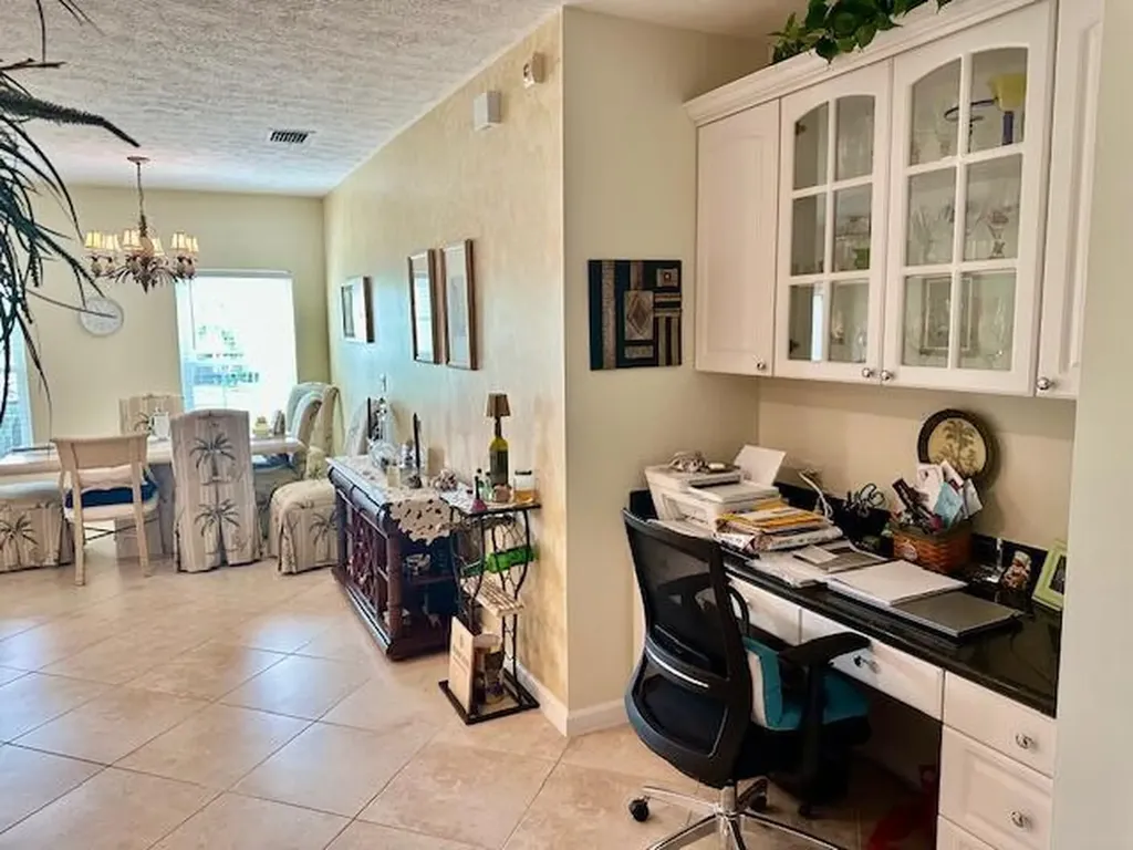 2183 SE Wild Meadow Circle Port St Lucie FL 34952