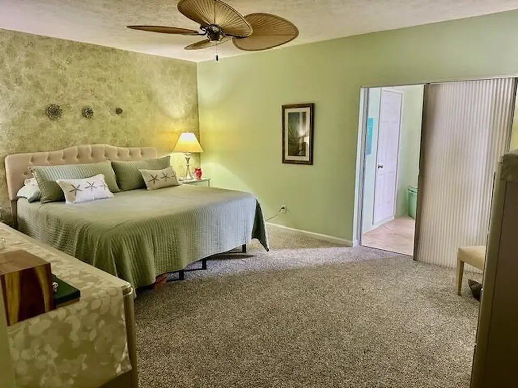 2183 SE Wild Meadow Circle Port St Lucie FL 34952