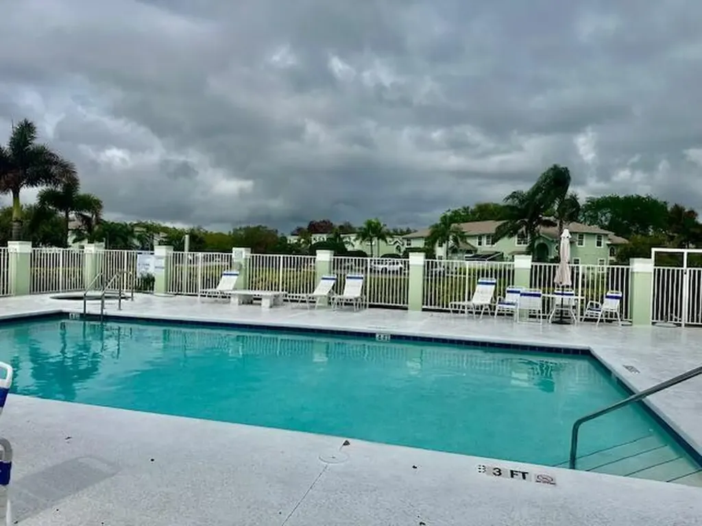2183 SE Wild Meadow Circle Port St Lucie FL 34952
