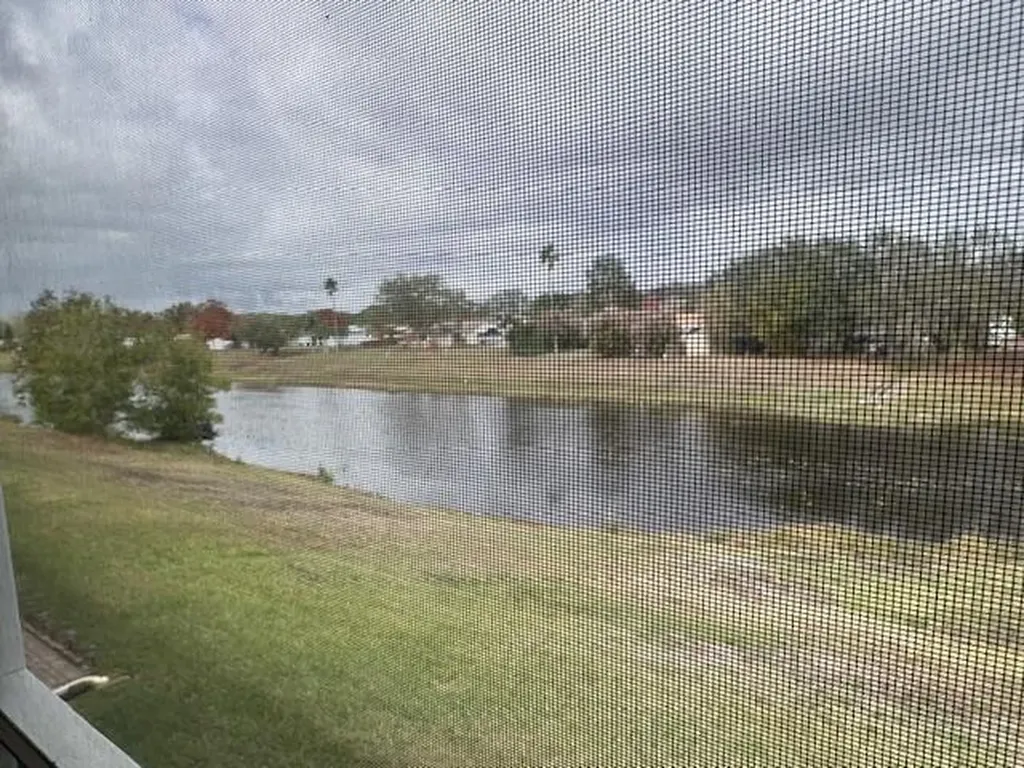 2183 SE Wild Meadow Circle Port St Lucie FL 34952