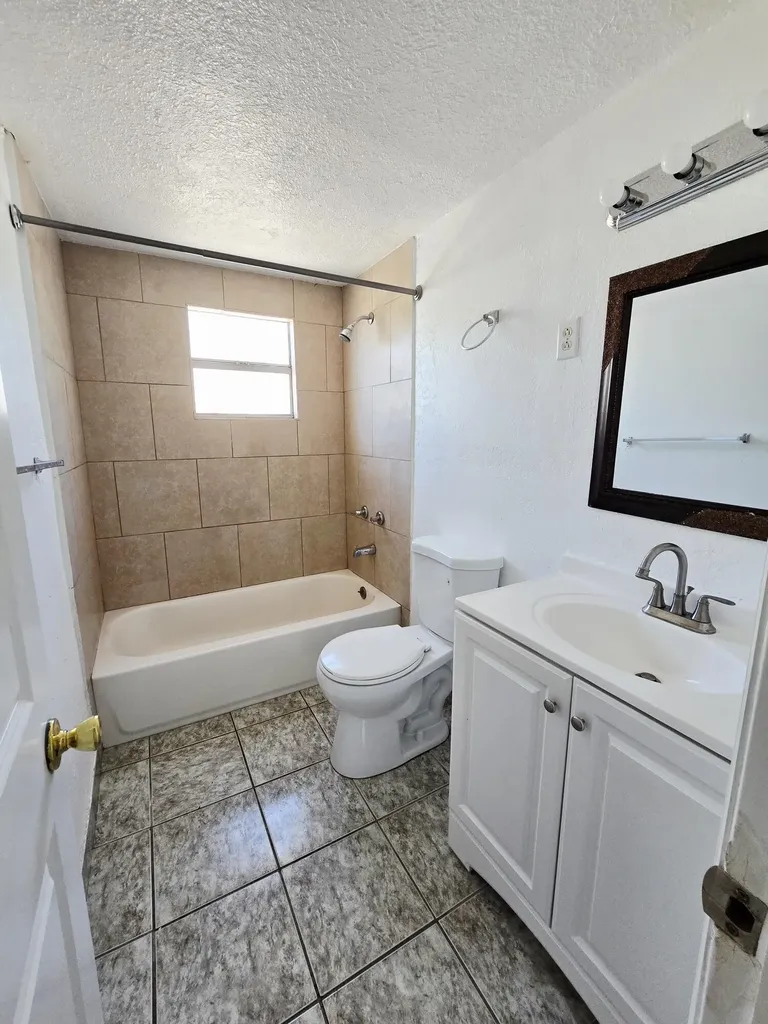 534 21st Street West Palm Beach FL 33407