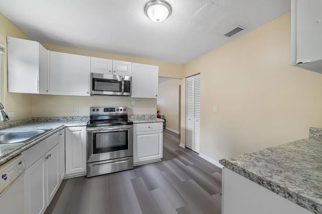 516 Nathan Hale Road West Palm Beach FL 33405