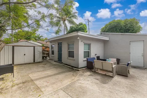 516 Nathan Hale Road West Palm Beach FL 33405