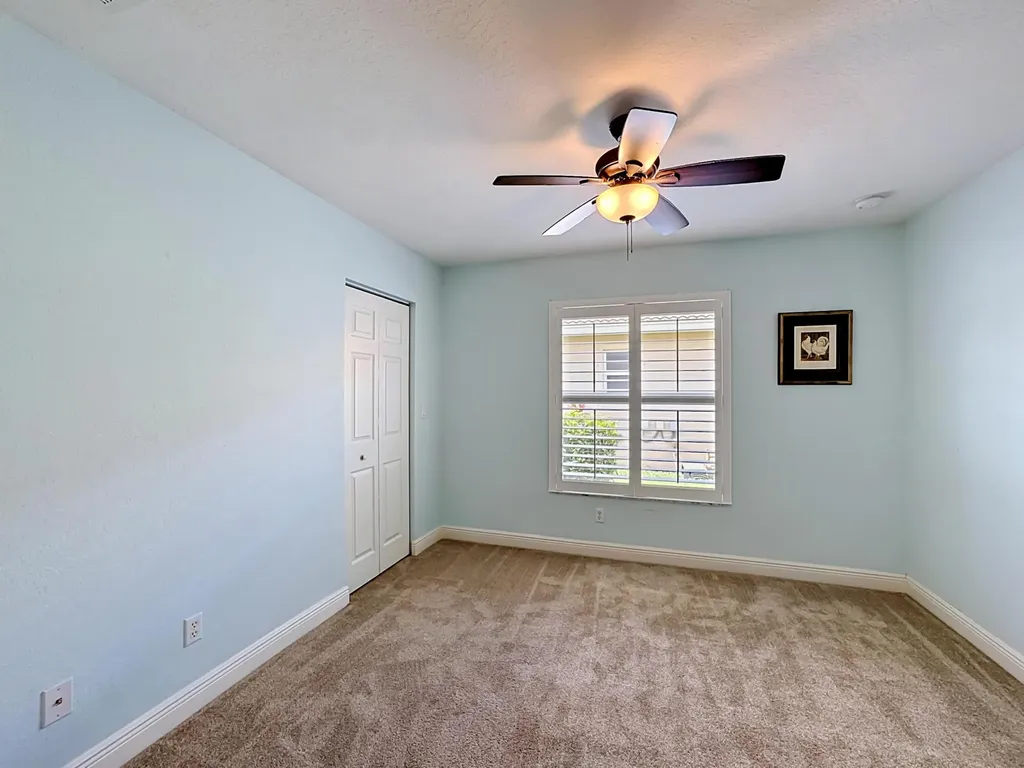 2045 Grey Falcon Circle SW Vero Beach FL 32962