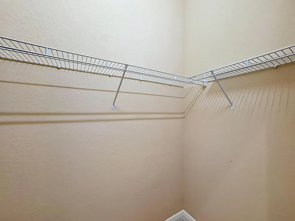 2045 Grey Falcon Circle SW Vero Beach FL 32962