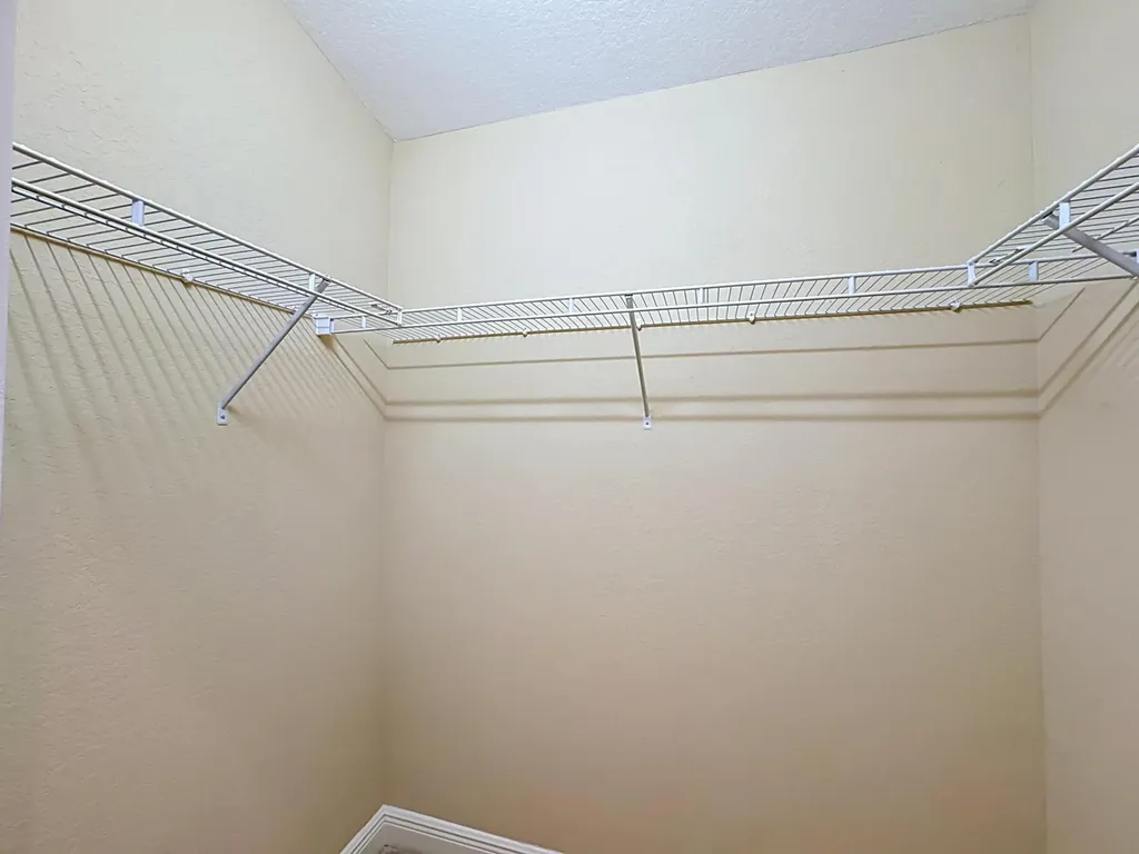 2045 Grey Falcon Circle SW Vero Beach FL 32962