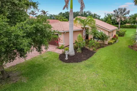 2045 Grey Falcon Circle SW Vero Beach FL 32962