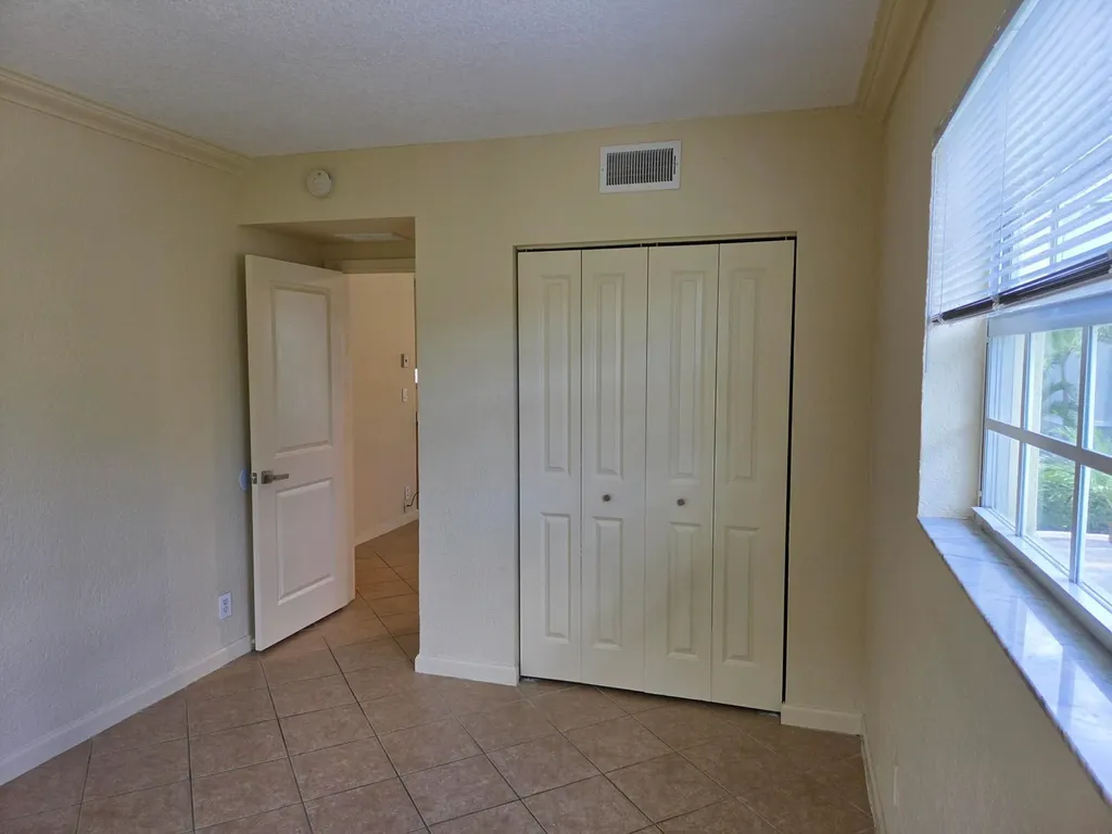 2660 NE 8th Avenue Wilton Manors FL 33334