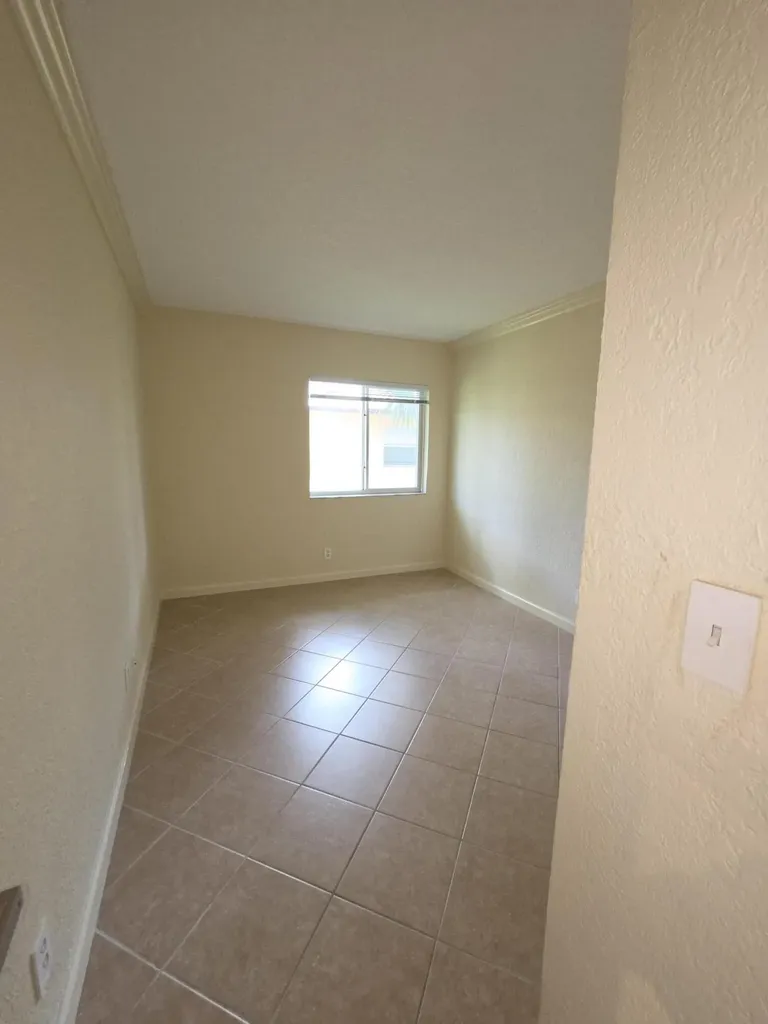 2660 NE 8th Avenue Wilton Manors FL 33334