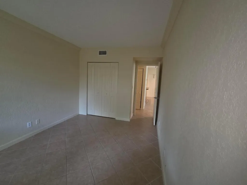 2660 NE 8th Avenue Wilton Manors FL 33334