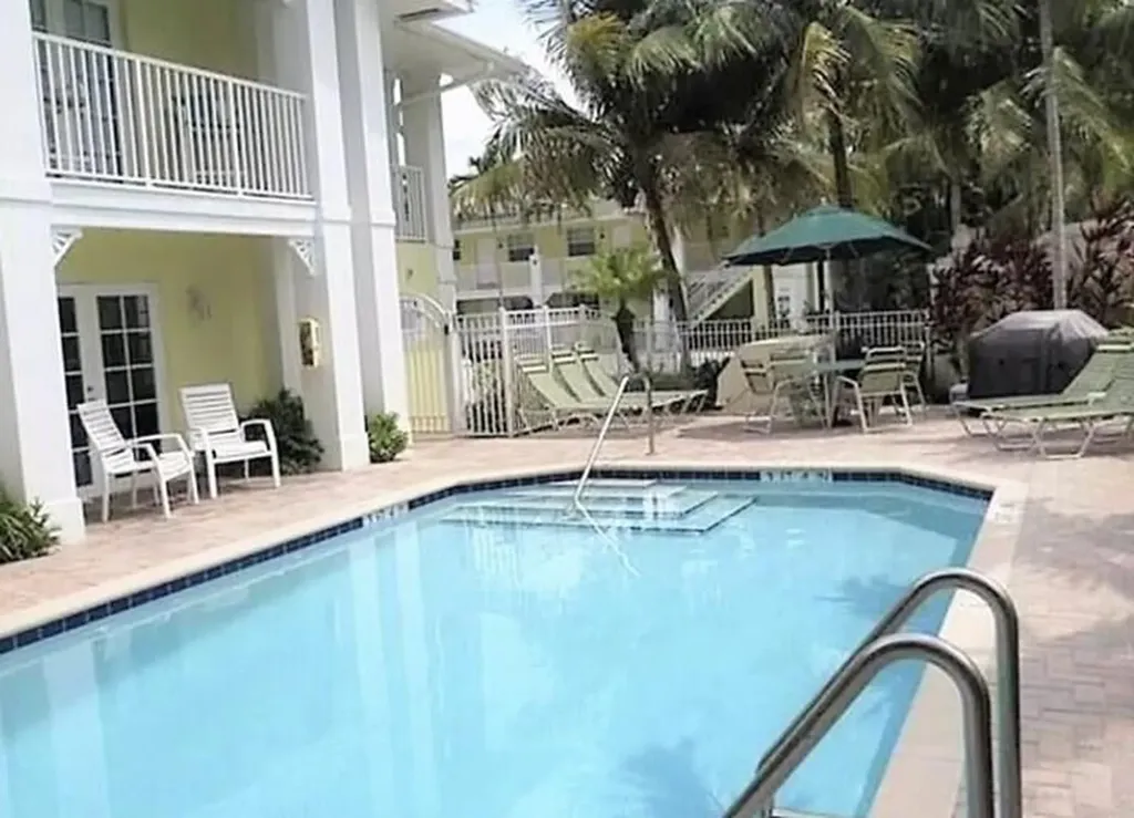 2660 NE 8th Avenue Wilton Manors FL 33334