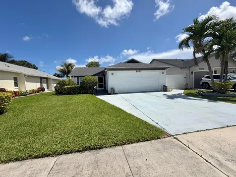 5072 Arbor Glen Circle Lake Worth FL 33463