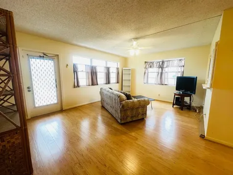 269 Farnham L Deerfield Beach FL 33442